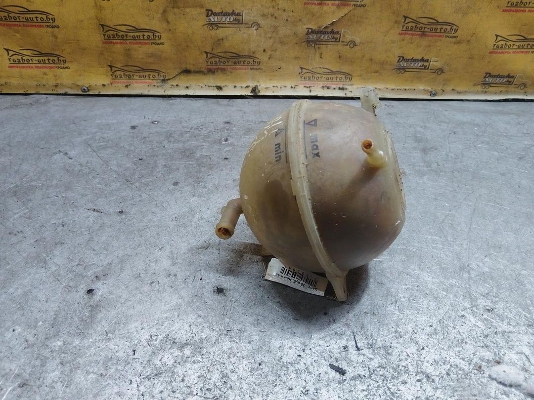 Бачок расширительный L1W6RW Volkswagen Passat купить