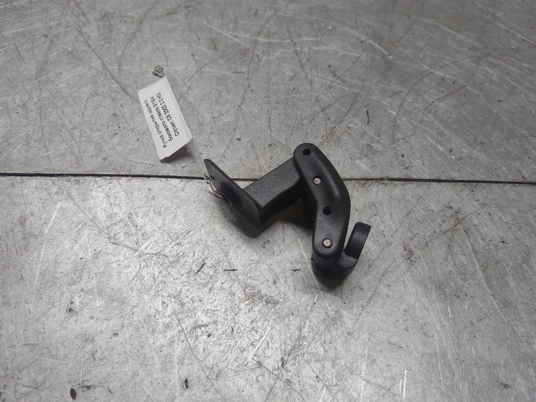 Ручка открытия заднего бокового стекла 0I1SI4 Citroen C8 - Фото 1