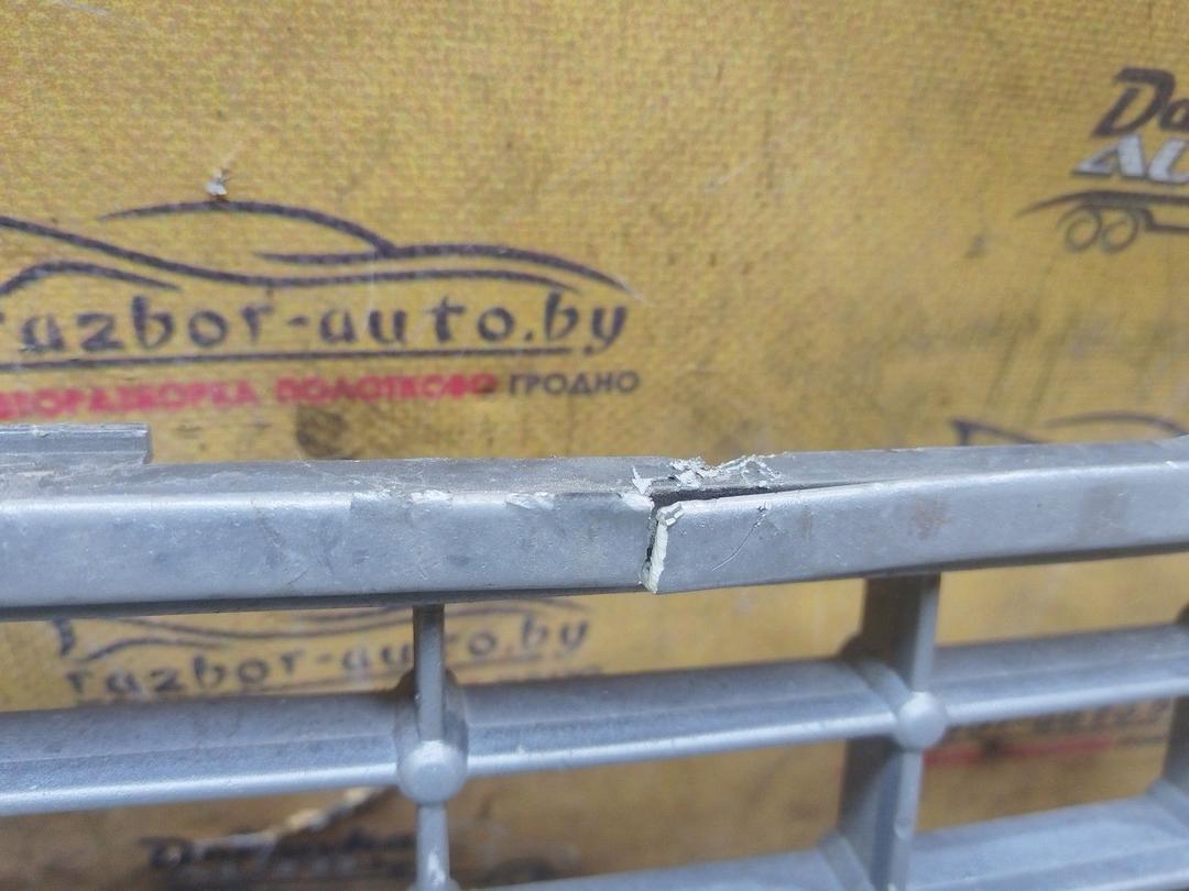 Заглушка (решетка) в бампер передний 0DW468 Ford Mondeo купить с доставкой