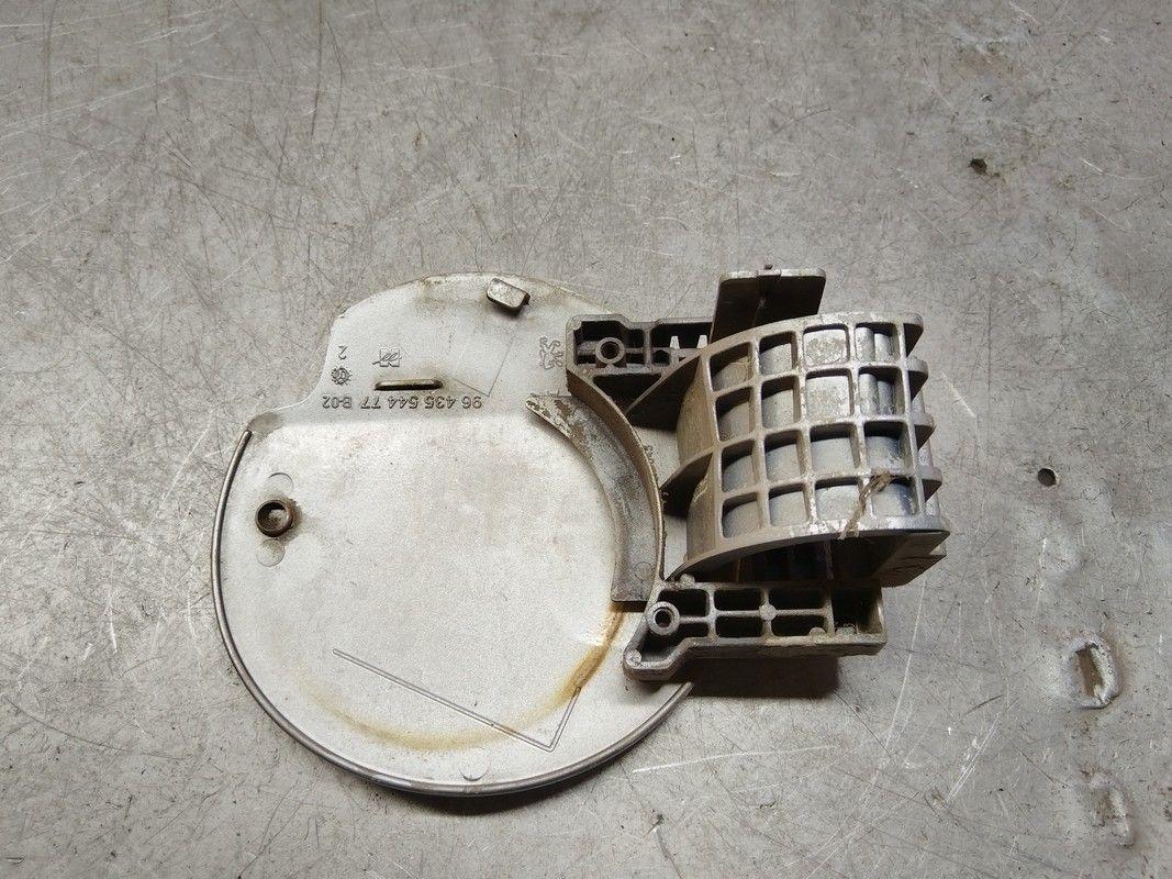 Лючок топливного бака 7IRC03 Peugeot 307 - Фото 2