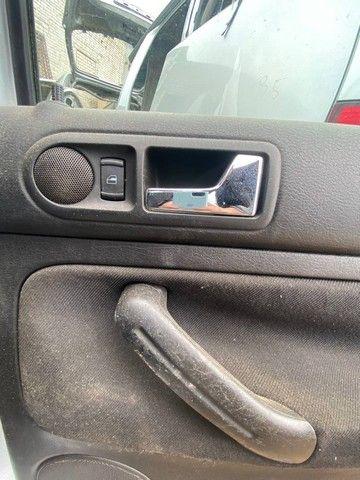 Обшивка двери задней правой (дверная карта) 3NOUB0 Volkswagen Golf