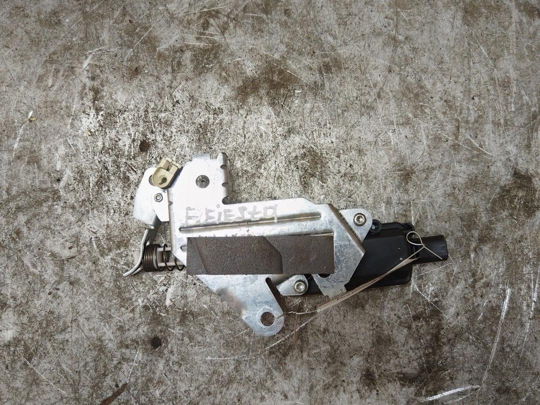 Активатор замка багажника 0CQVBM Ford Fiesta - Фото 4