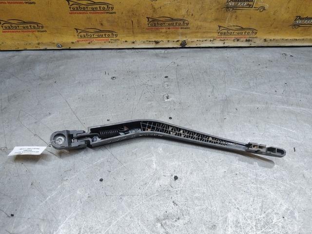 Щеткодержатель задний K5W0EW Mazda 2 купить с доставкой