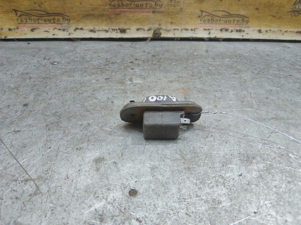 Подсветка номера H1TZDP Audi 100 - Фото 2