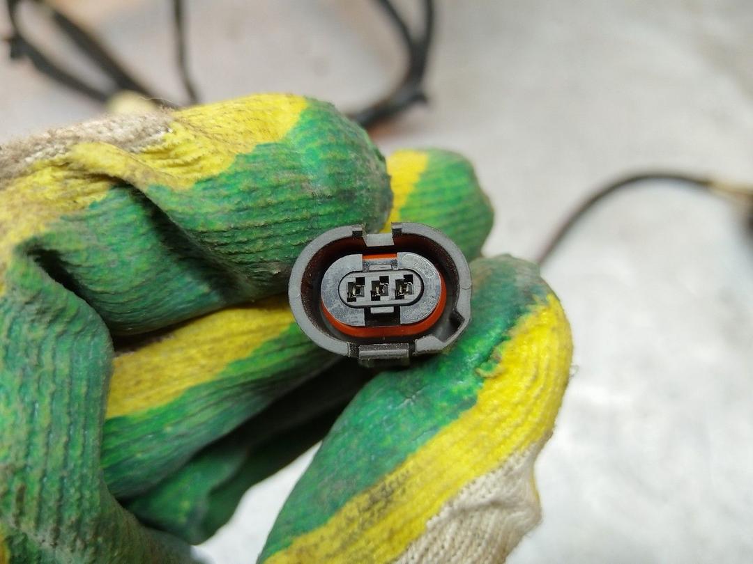 Проводка двери передней правой 78VYGM Volkswagen Sharan купить на авторазборке