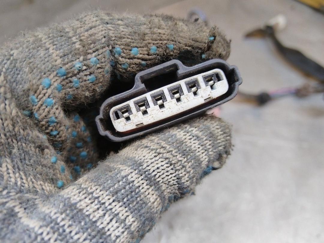 Проводка двери передней левой 8C7GK6 Toyota Avensis Verso - Фото 6