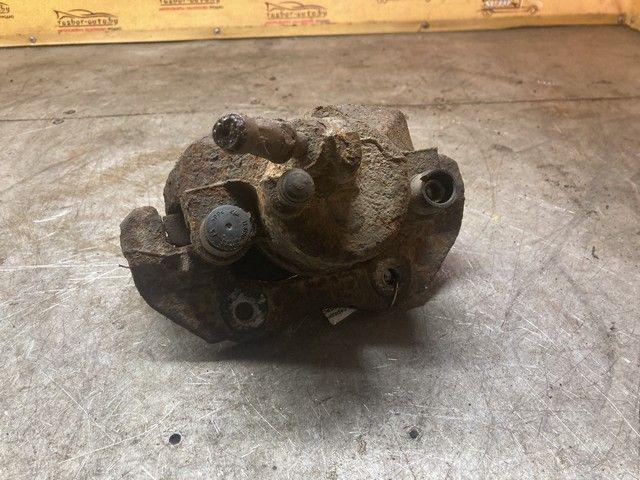 Суппорт передний левый 5TFGPC Ford Focus - Фото 2