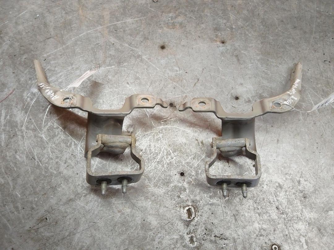 Петля крышки багажника SXZJV4 Audi A4 купить на авторазборке