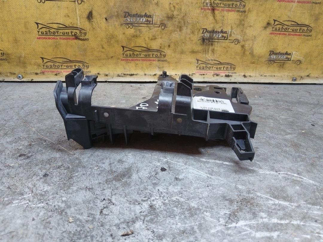 Кронштейн 7PBWXK Volvo XC70 купить