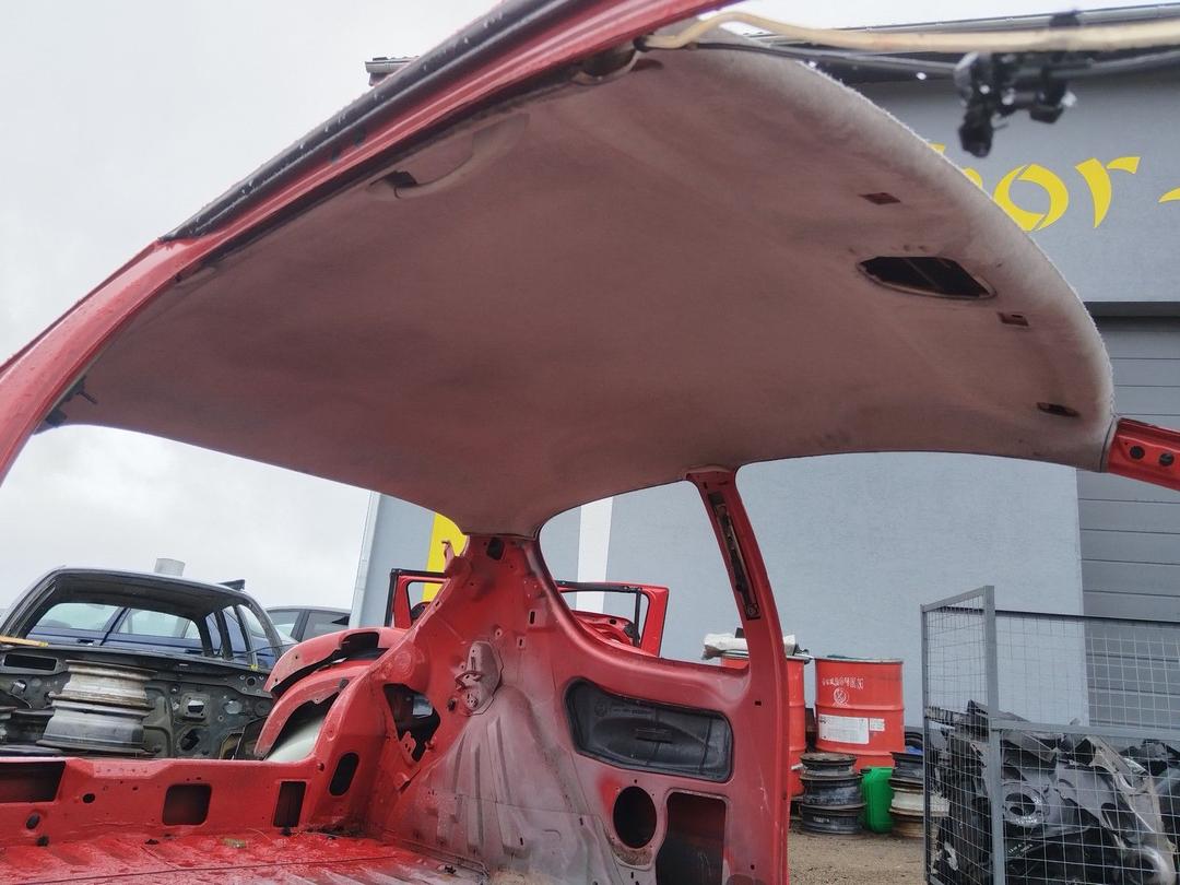 Крыша AT18A9 Peugeot 206 купить в магазине запчастей бу