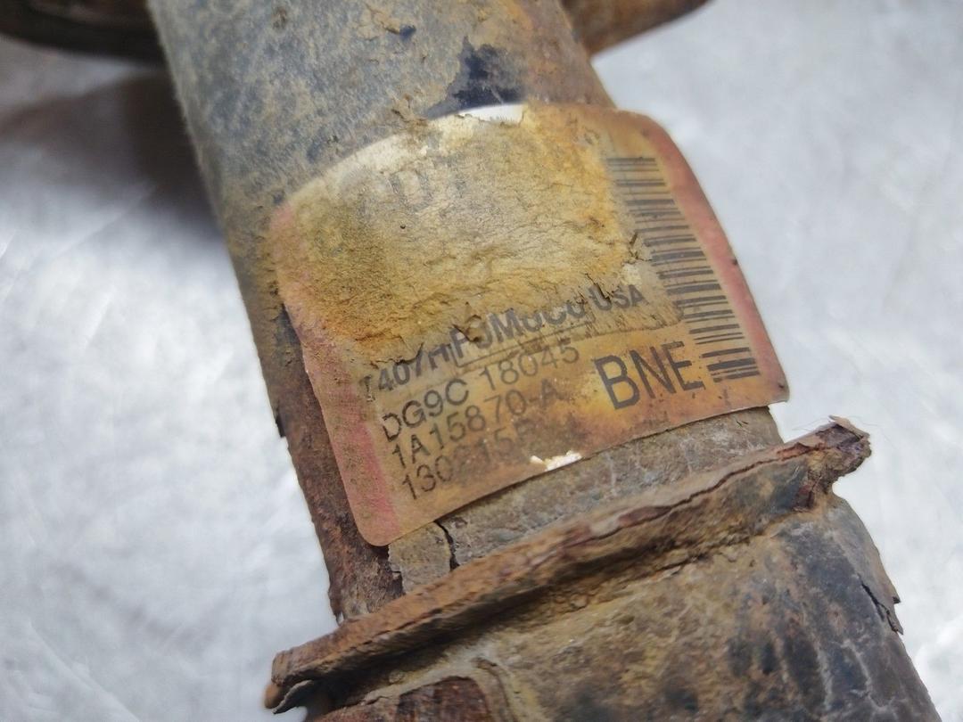 Амортизатор передний правый KY53X1 Ford Fusion купить с доставкой