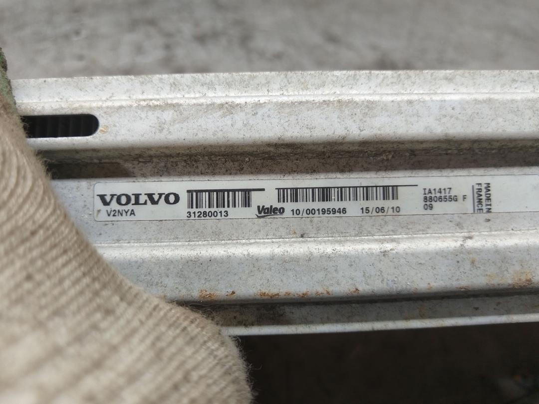 Интеркулер EDV16N Volvo XC70 undefined