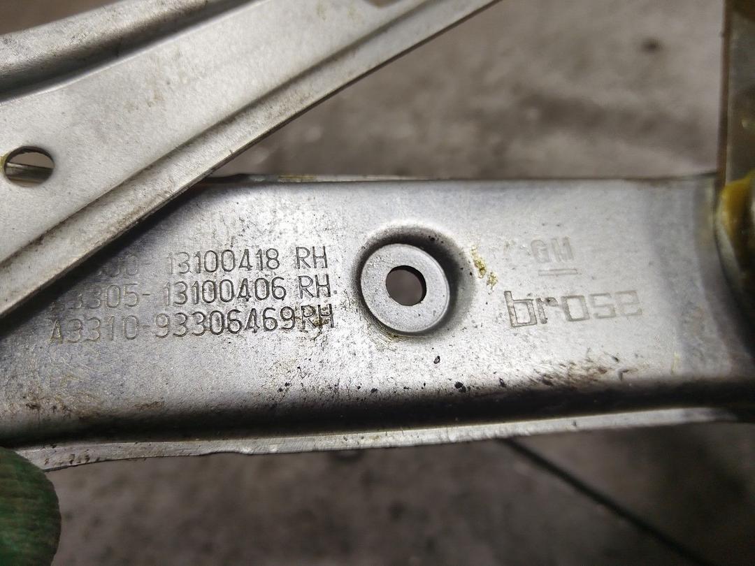 Стеклоподъемник электрический передний правый 9TCSDX Opel Astra - Фото 6