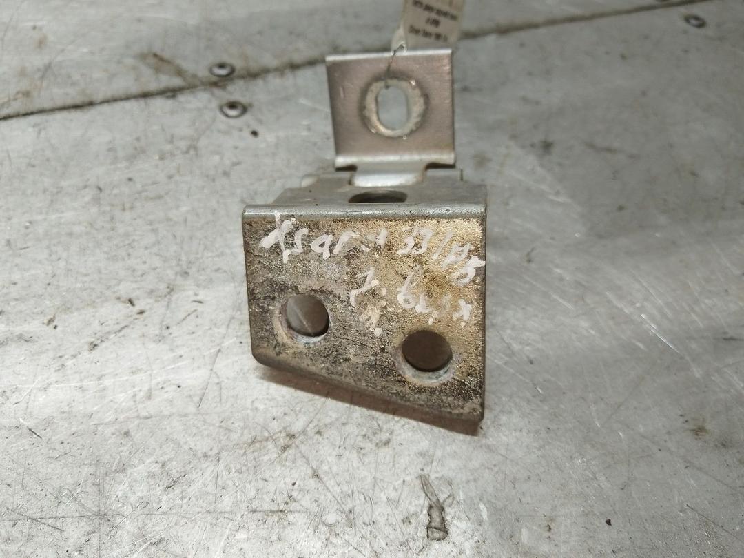 Петля двери задней левой 414P56 Citroen Xsara