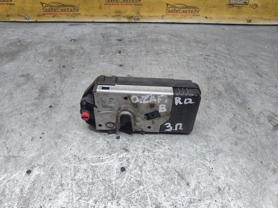 Замок двери задней правой 0740HH Opel Zafira