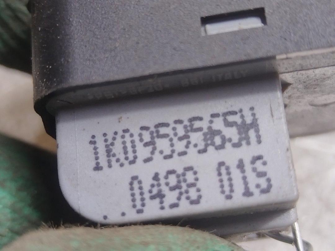 Джойстик регулировки зеркал 0CXRF7 Volkswagen Jetta - Фото 4