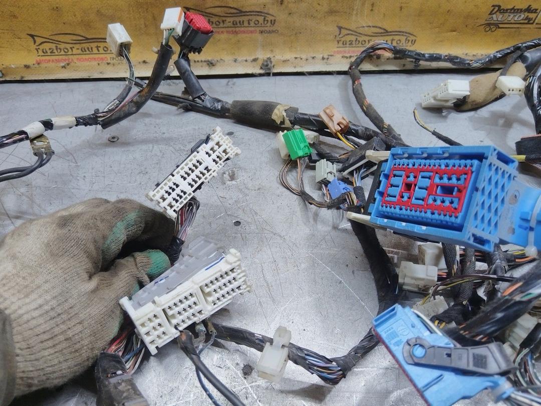 Проводка салона T4NA7D Mazda 3 купить