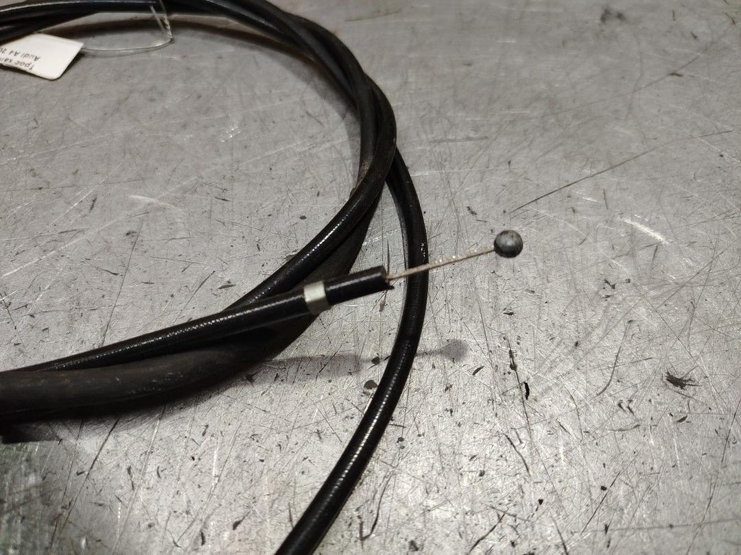 Трос капота 448BCW Audi A4 - Фото 3
