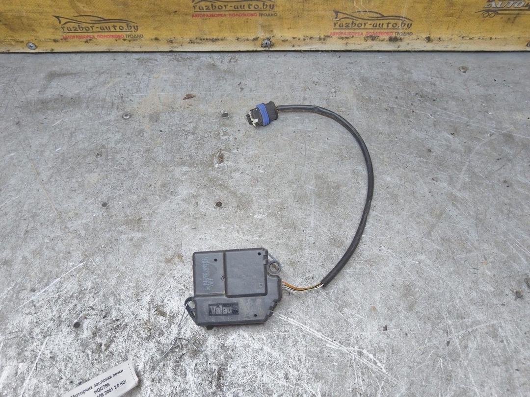 Моторчик заслонки печки HQC788 Peugeot 406