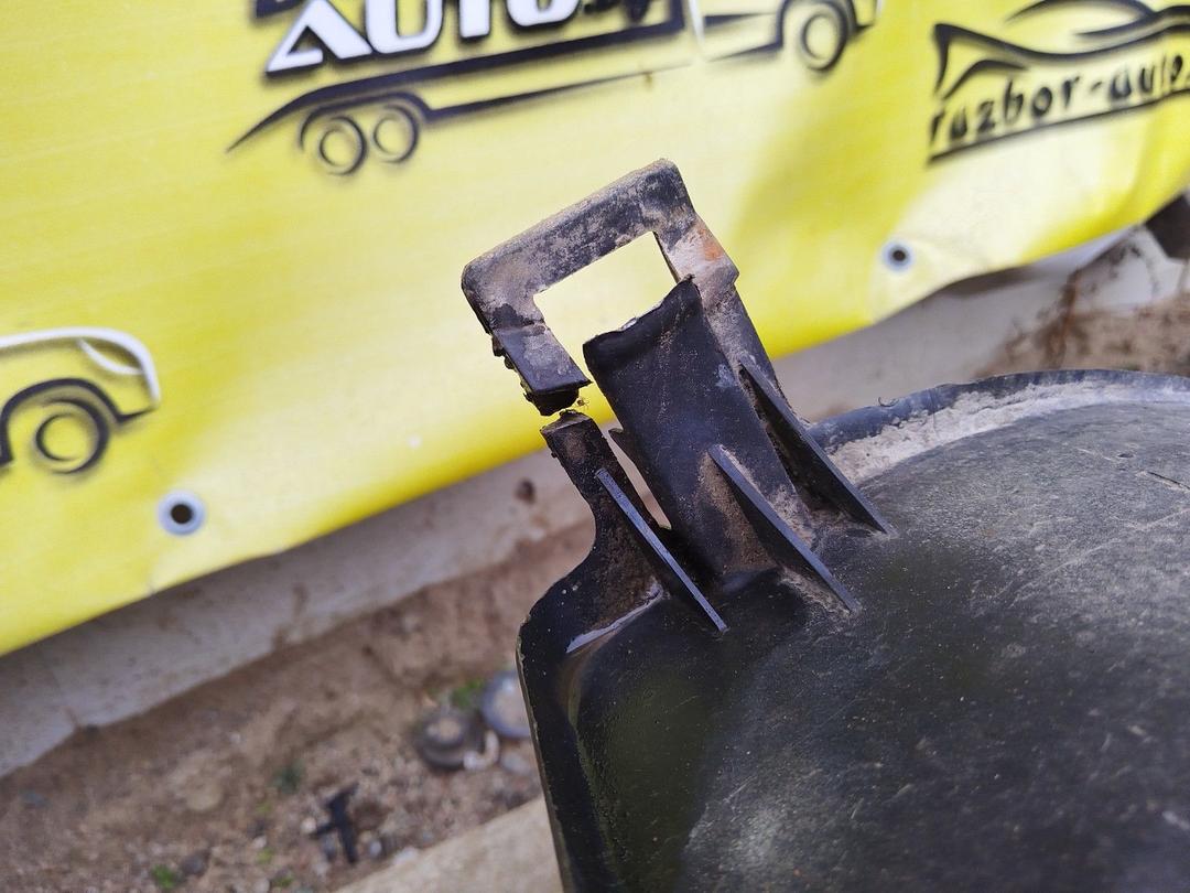 Защита арок задняя правая (подкрылок) 2BY1MR BMW 5 E39 купить в магазине запчастей бу