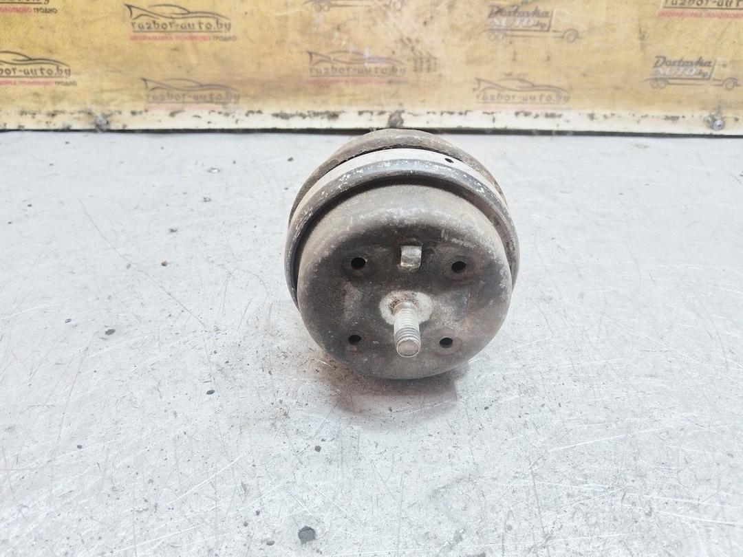 Подушка крепления двигателя J3DQAM Opel Vectra - Фото 2