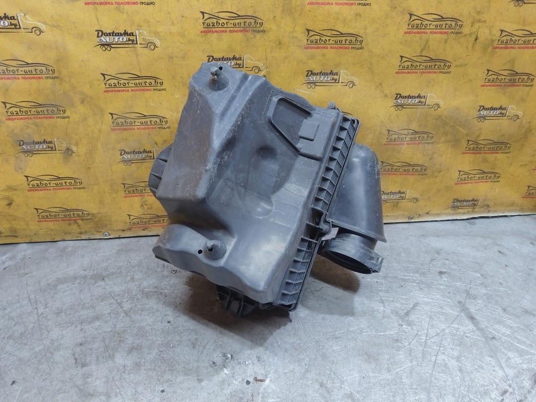 Корпус воздушного фильтра X4HT5L Ford Galaxy - Фото 5