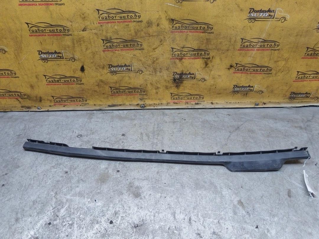 Водосток капота 5Y8LU9 Toyota Corolla купить