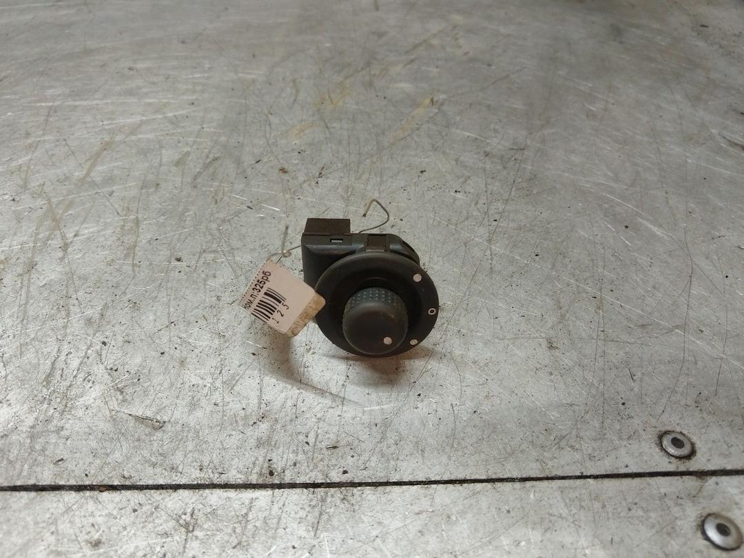 Джойстик регулировки зеркал 30KN1B Renault Kangoo - Фото 1