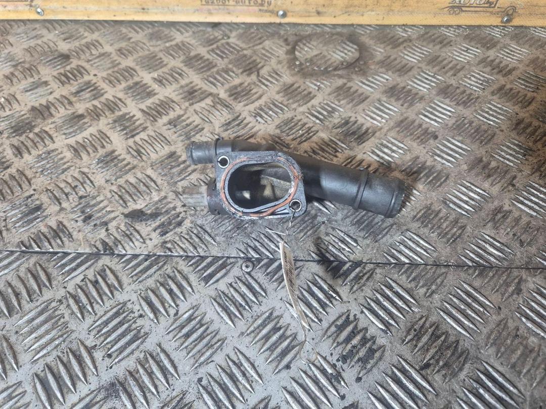 Корпус термостата DWG36R Volkswagen Caddy - Фото 1