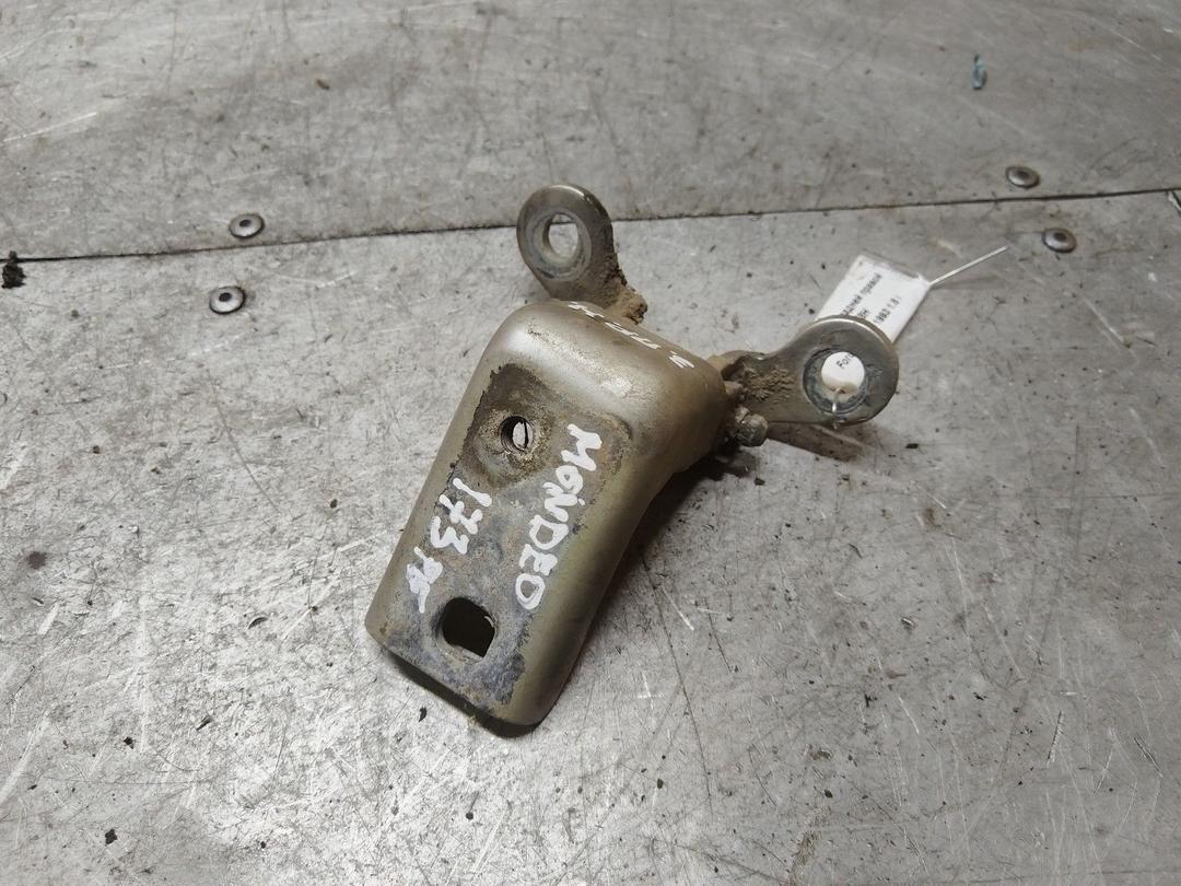 Петля двери задней правой 6HUF8H Ford Mondeo