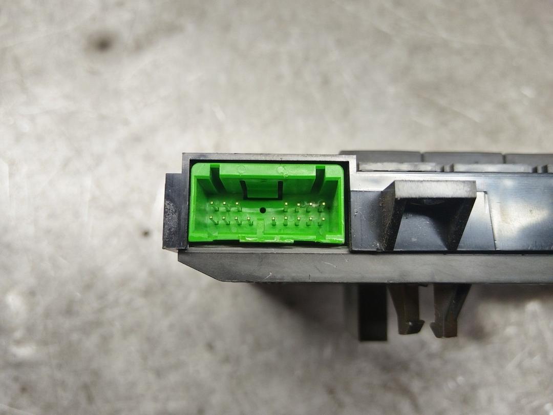 Блок управления печки/климат-контроля AI9LVX Volvo XC70 undefined