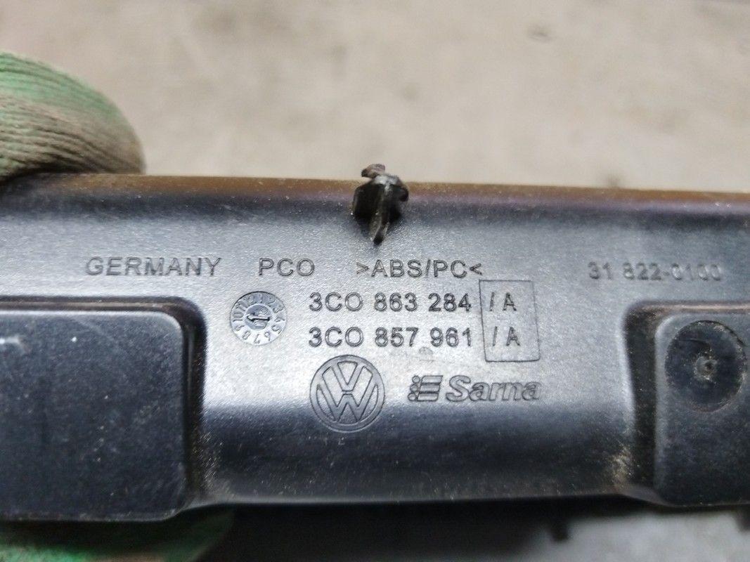 Пепельница LP8V2Q Volkswagen Passat купить в магазине запчастей бу