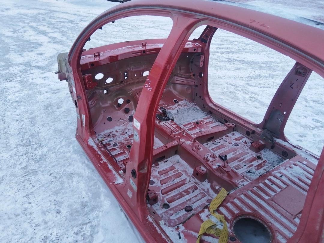 Стойка кузовная центральная левая EN8FQN Citroen C3 купить в магазине запчастей бу