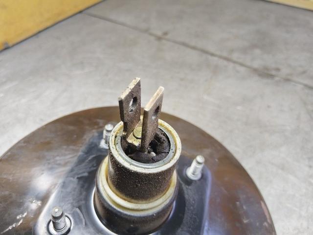 Вакуумный усилитель тормозов T84LVV Peugeot 306 купить на авторазборке