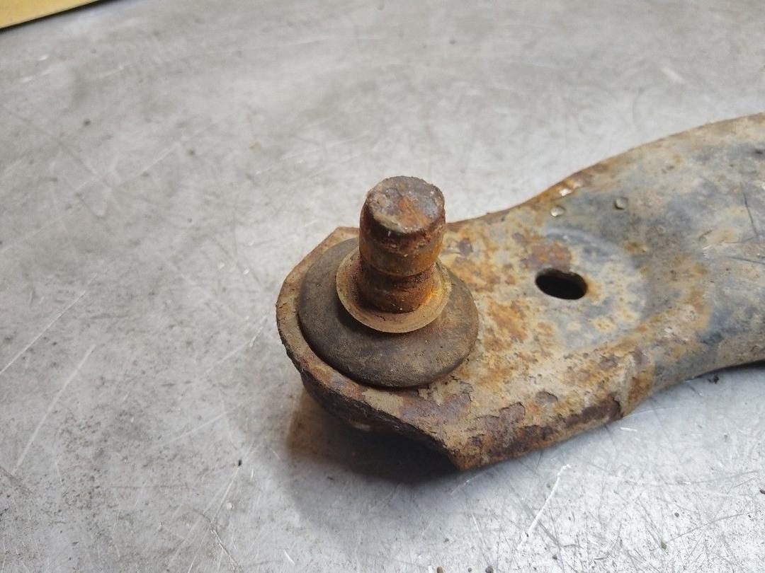 Рычаг передний левый SIN4CV Mazda Premacy купить с доставкой