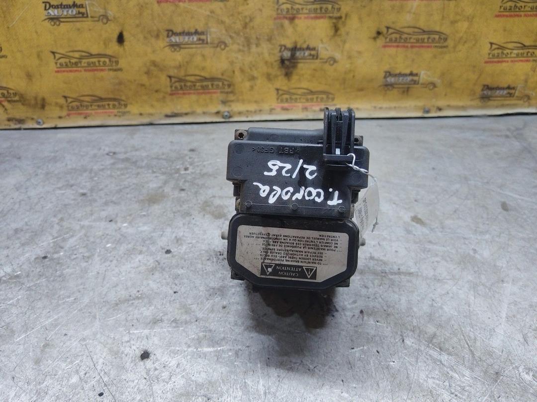 Блок ABS 8QG745 Toyota Corolla - Фото 2