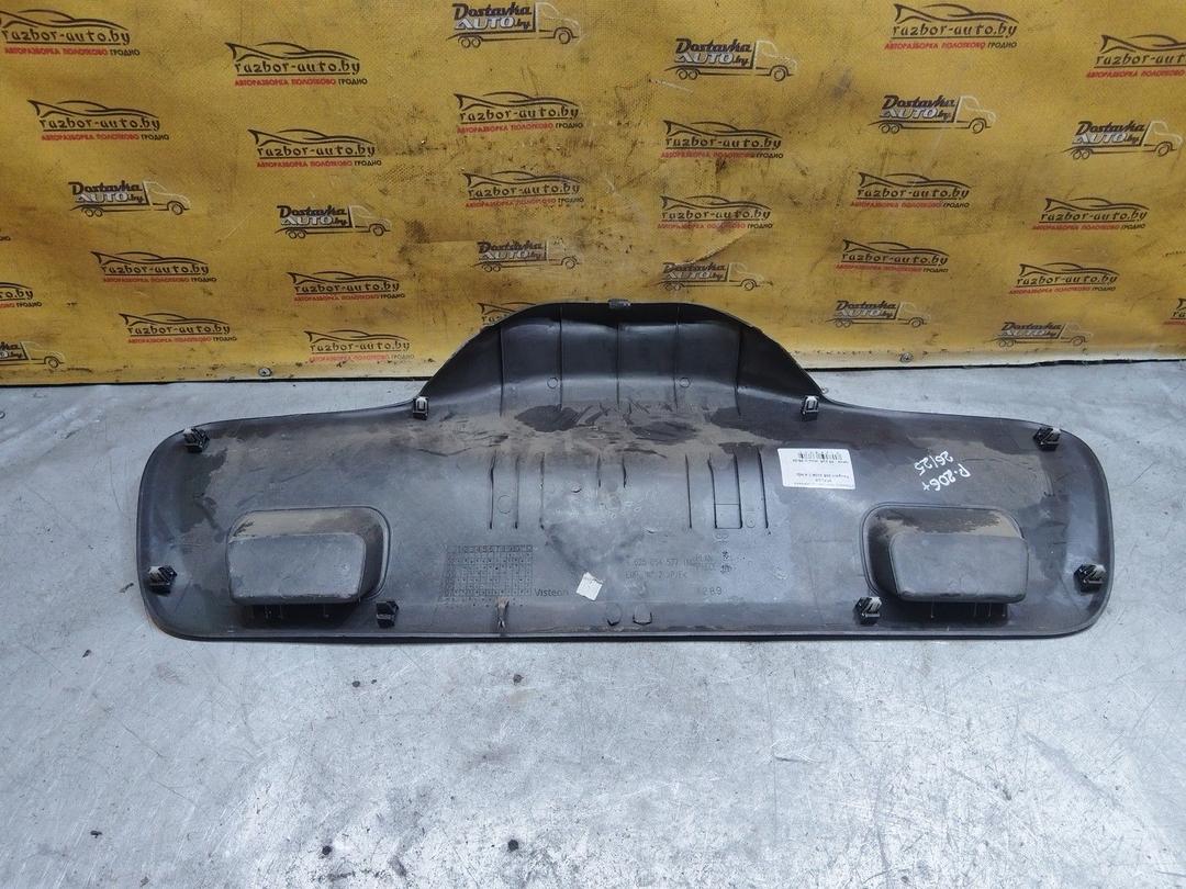 Обшивка крышки багажника 8TFLCB Peugeot 206 купить с доставкой