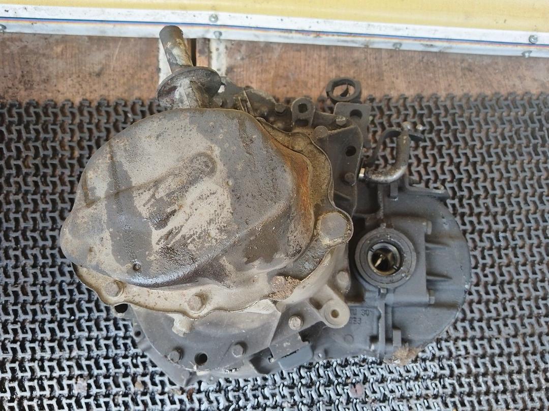 КПП механическая (МКПП) 5-ступенчатая G1XFRN Peugeot 306 undefined