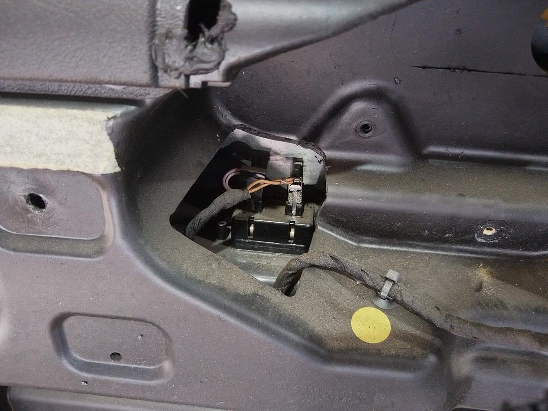 Крышка багажника (дверь 3-5) CB0MXZ Mercedes A W168 undefined