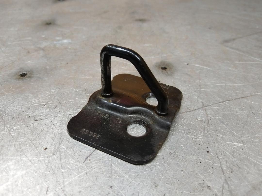 Ответная часть замка багажника K012EA Ford Fusion - Фото 2