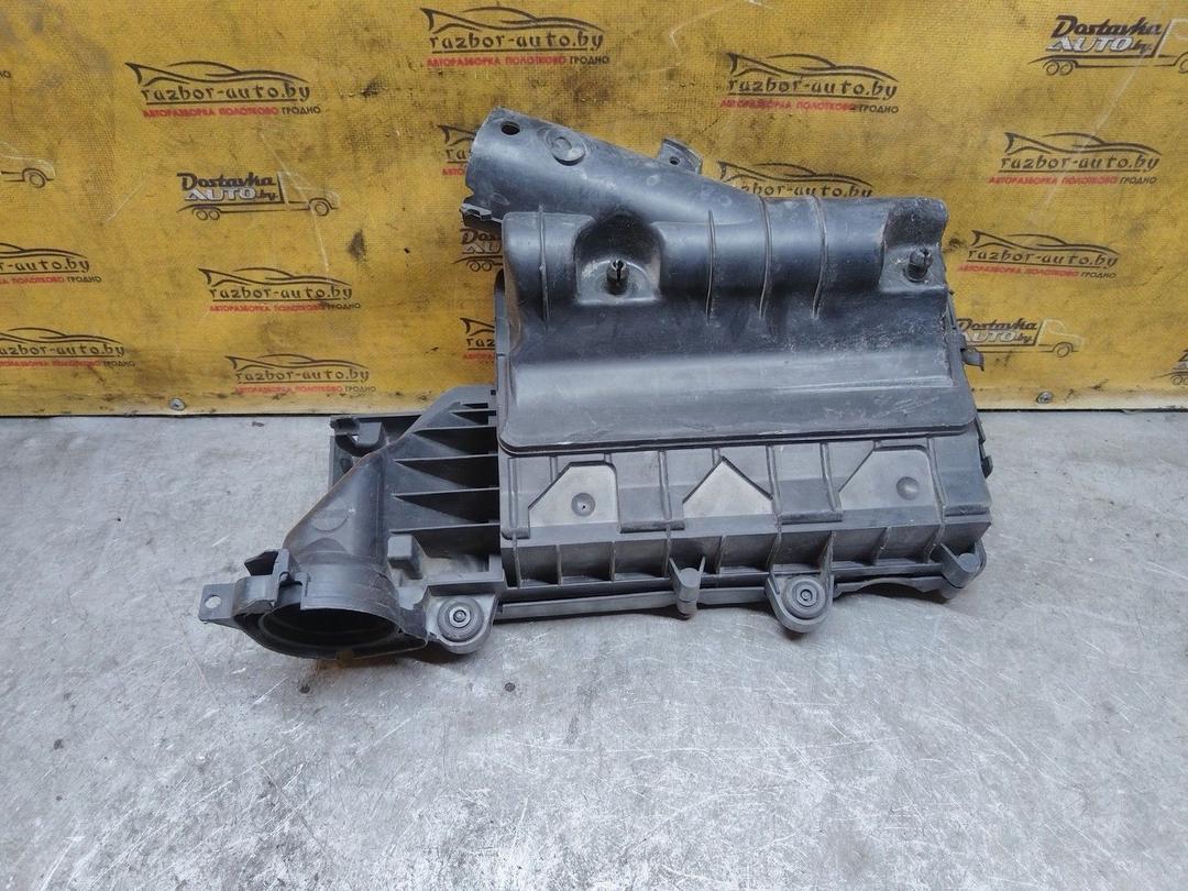 Корпус воздушного фильтра D6NX0M Citroen C3 undefined