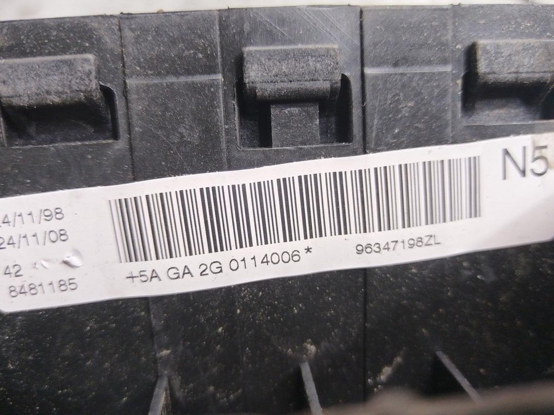 Подушка безопасности водителя 88Q2VQ Peugeot 306 купить с доставкой