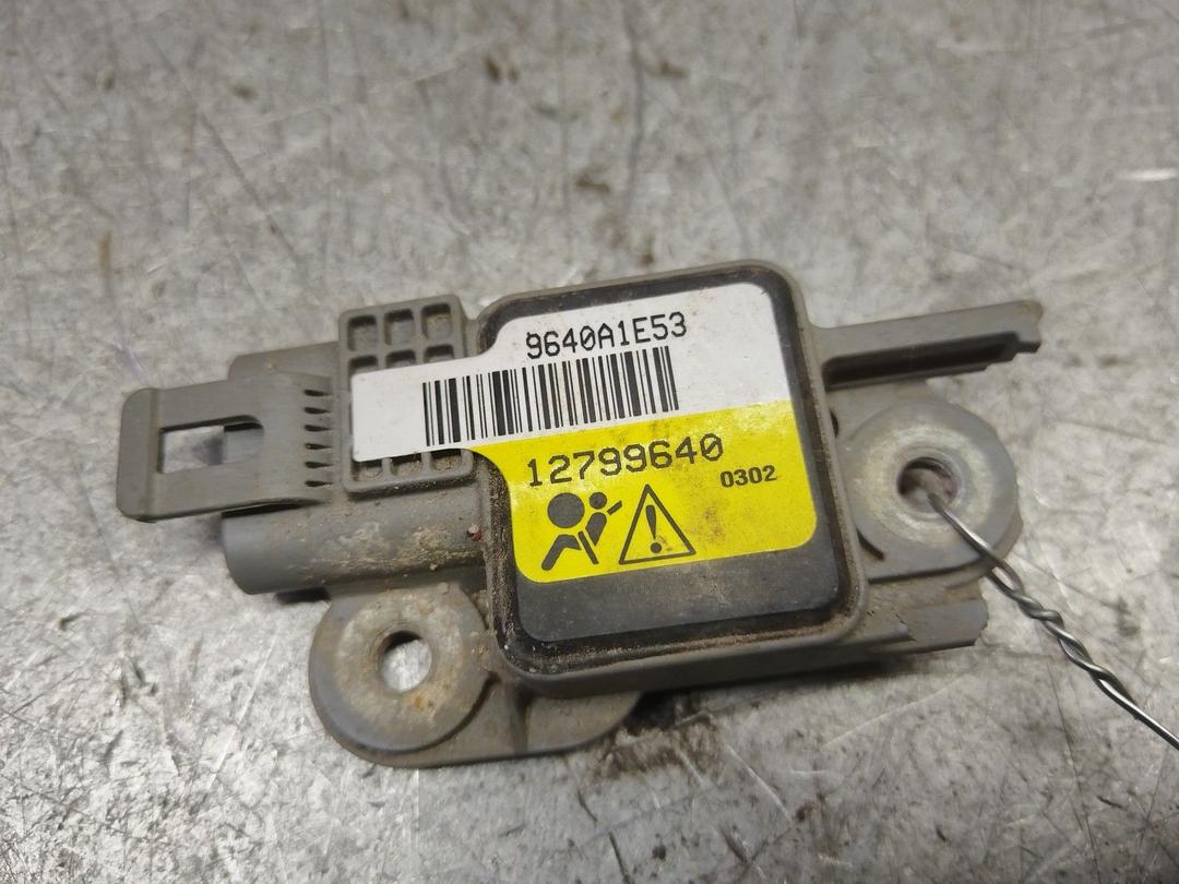 Датчик удара FJGZ7F Saab 9-3 купить