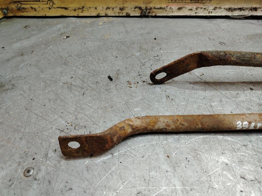 Крепление топливного бака JL2JZC Peugeot 306 - Фото 2