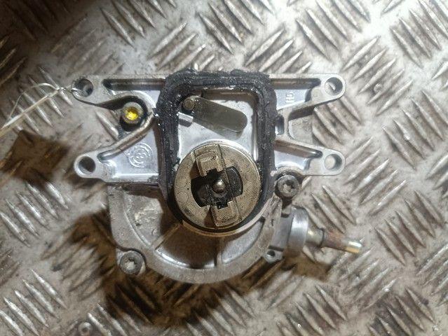 Насос вакуумный G55O46 Opel Astra купить