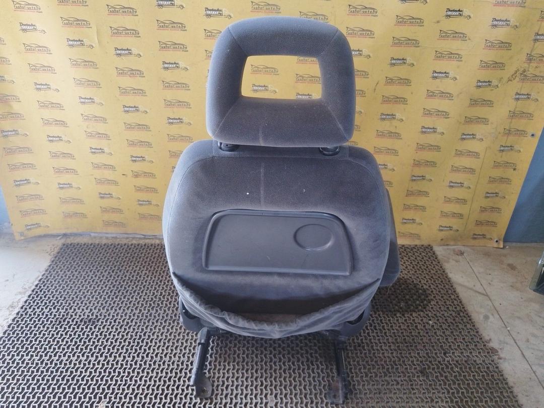 Сиденье переднее левое 0J4LM0 Seat Alhambra купить с доставкой