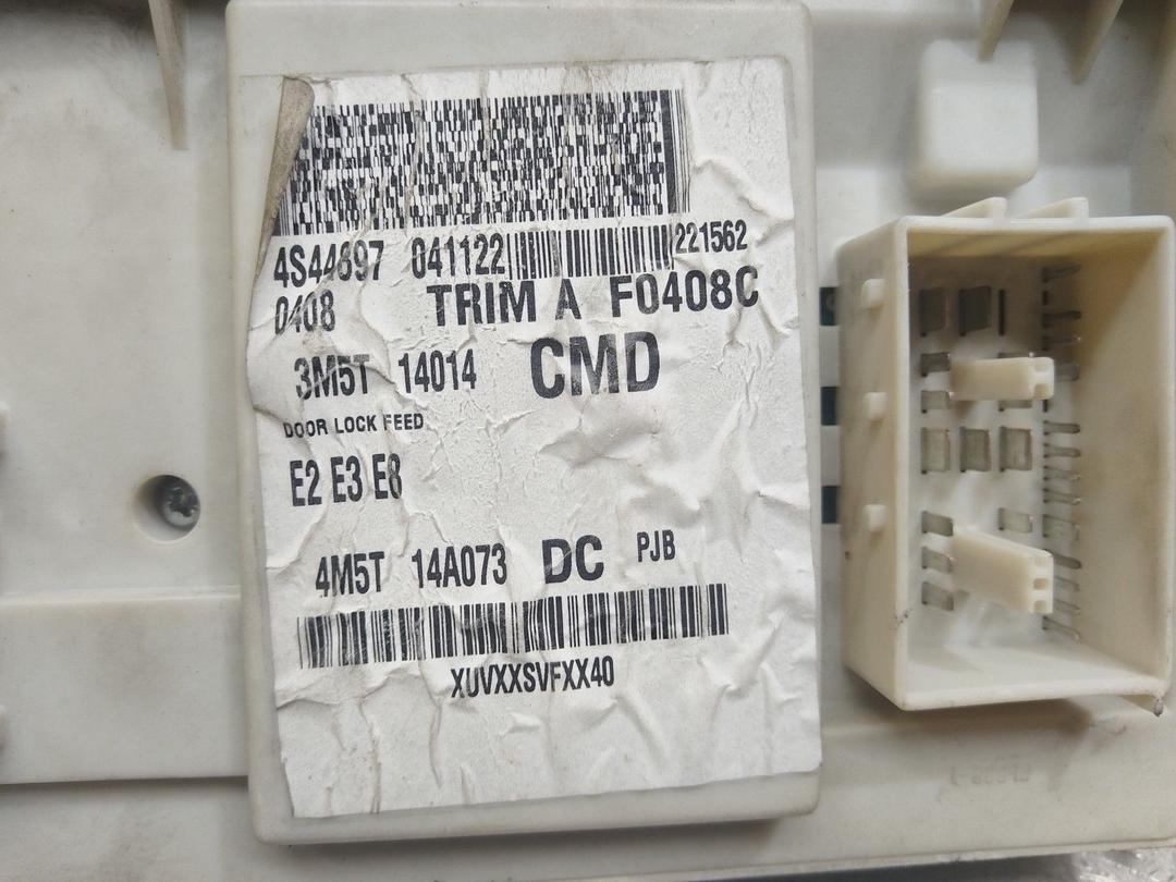 Блок предохранителей 3NQMYG Ford C-Max купить с доставкой