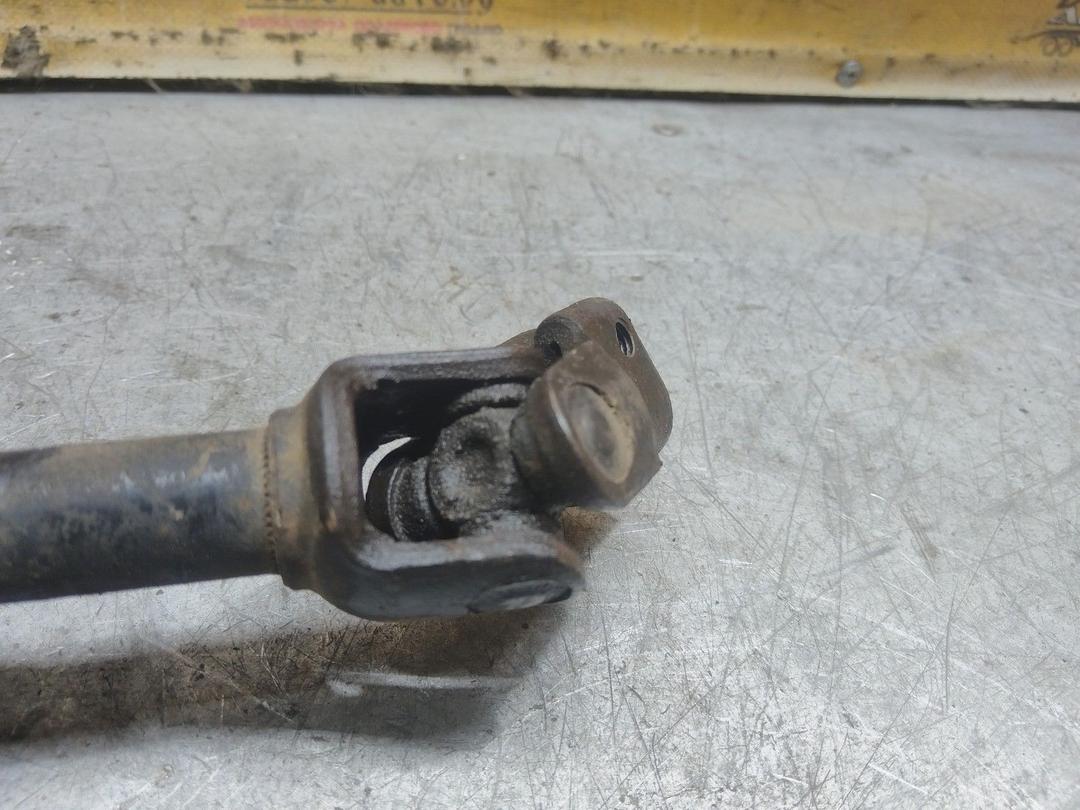 Рулевой карданчик 99938H Opel Vectra купить на авторазборке