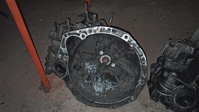 КПП механическая (МКПП) 6-ступенчатая 65AF5D Renault Scenic