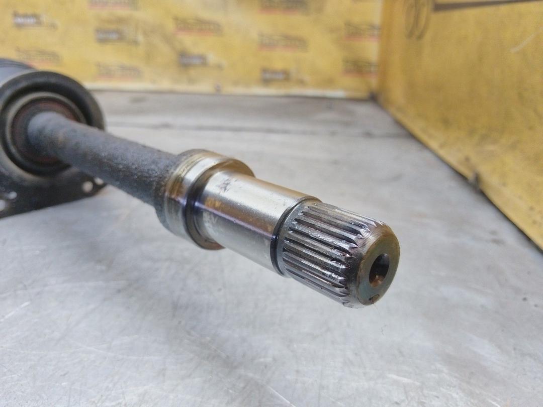 Полуось передняя правая (приводной вал, ШРУС) 7QA119 Volkswagen Sharan купить на авторазборке